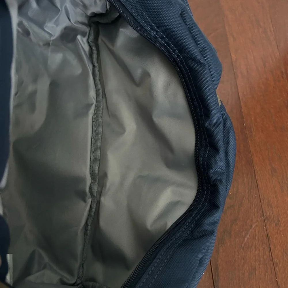 Like new Columbia Fanny Pack body bag waist bag large multiple bags blue - Picture 6 of 12